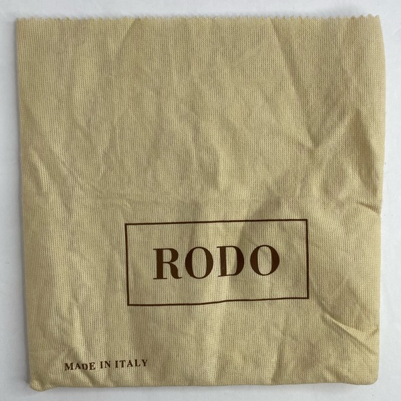 RODO Italy Brushed Metal Bow Evening Purse - Picture 10 of 10